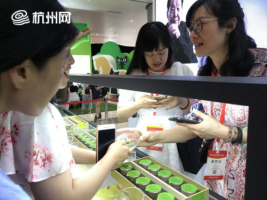 做新中国茶的引领者 小罐茶亮相杭州国际茶博会